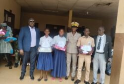 Journée de l&rsquo;Excellence à Assuefry : Yoboua Kouabenan Ceverin récompense les meilleurs élèves de la commune